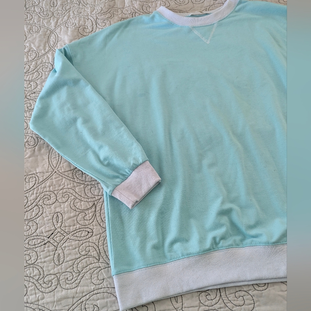 Fantaslook Sweatshirt - Picture 7 of 8